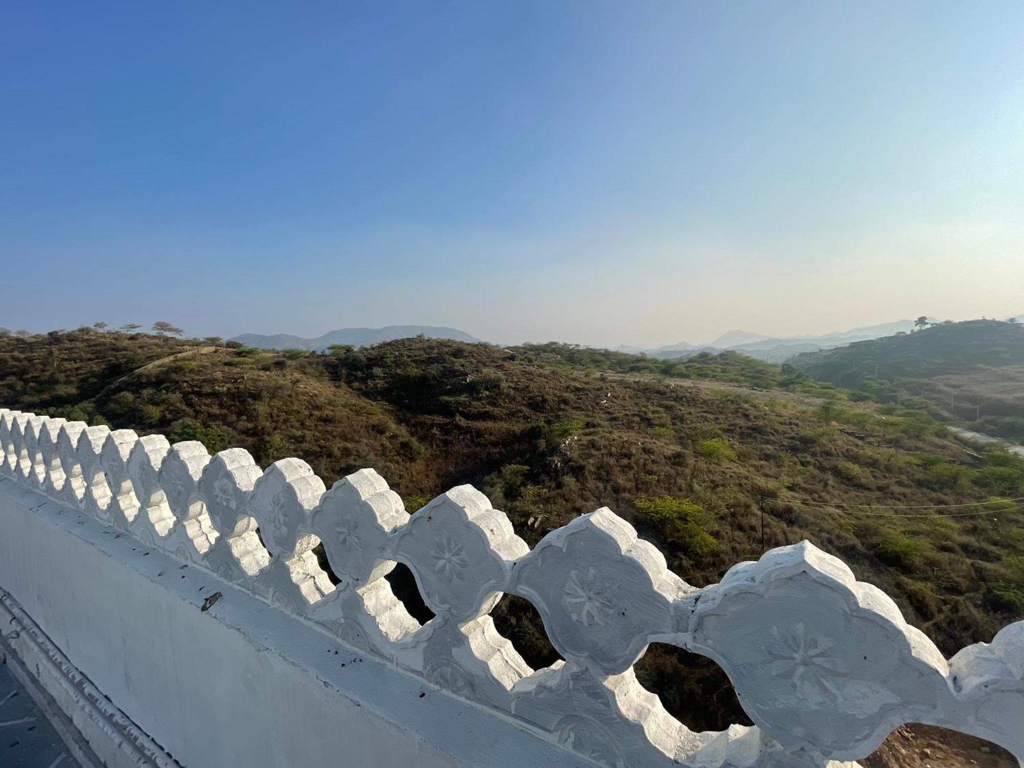Mewar Palace Resort And Spa ウダイプル エクステリア 写真