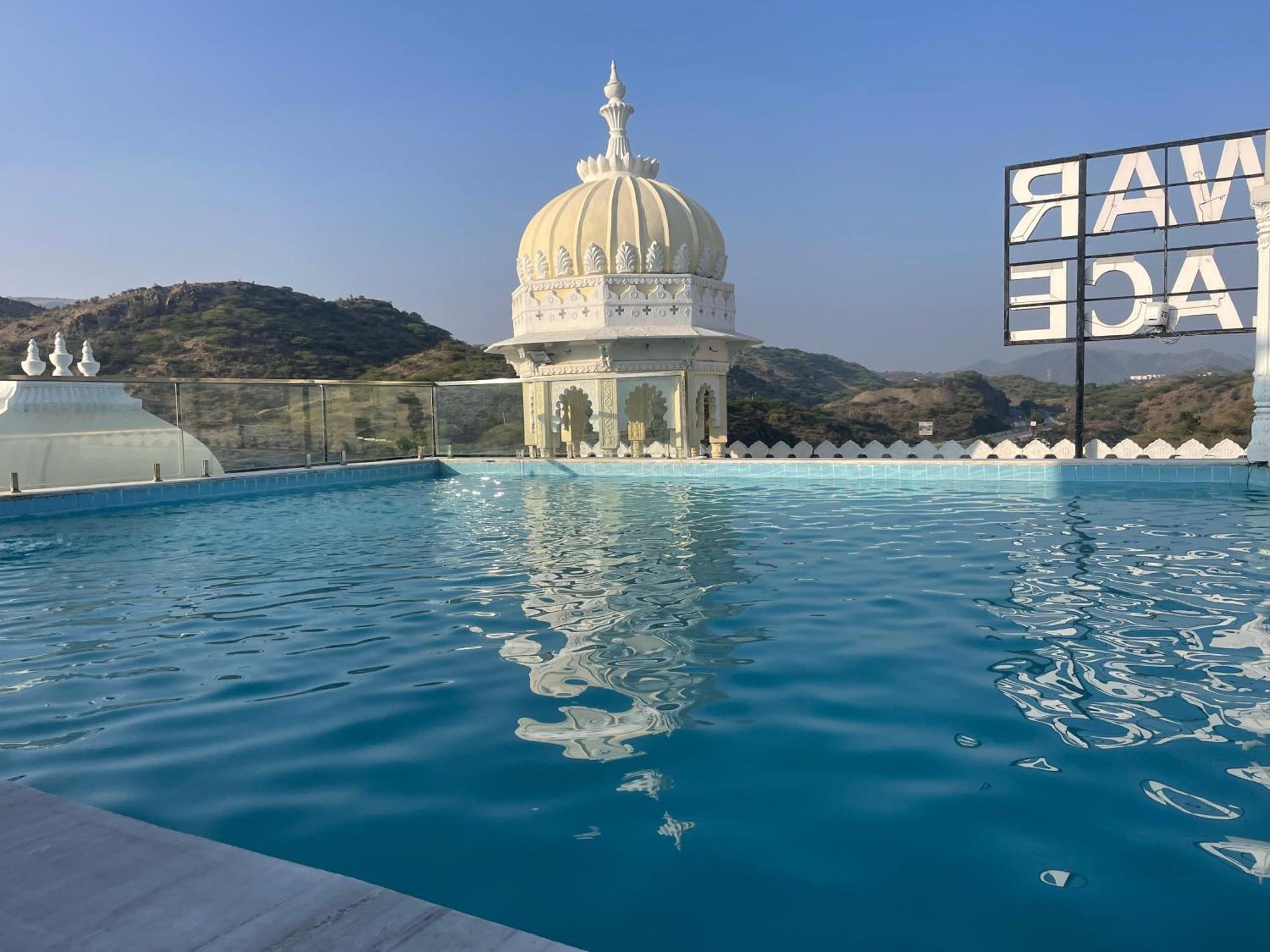 Mewar Palace Resort And Spa ウダイプル エクステリア 写真