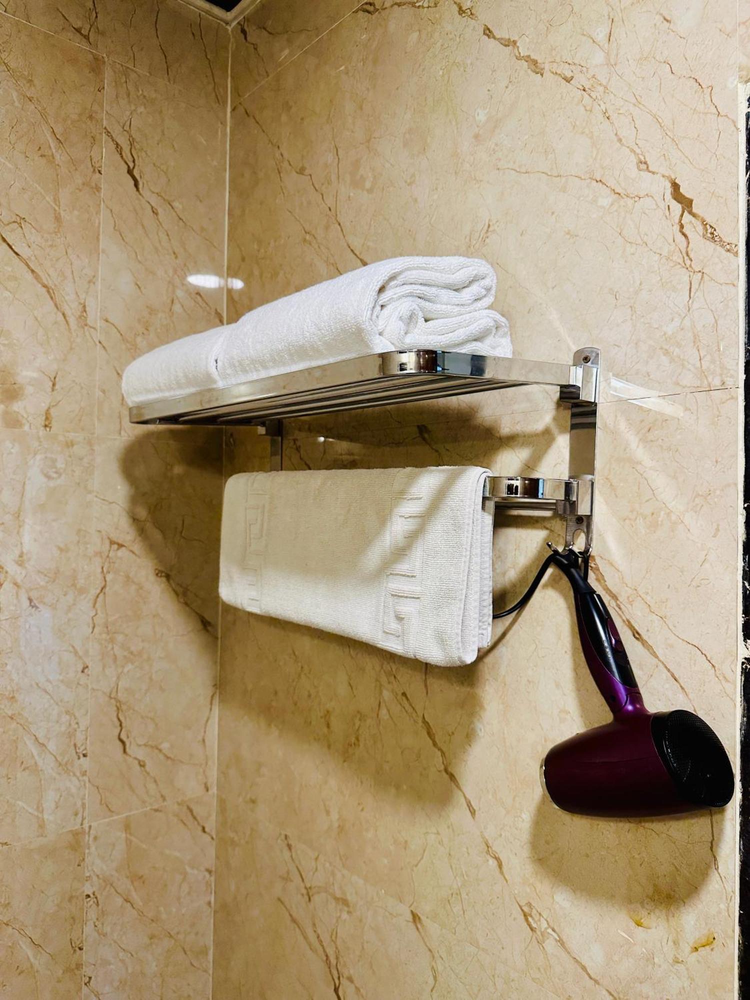 Mewar Palace Resort And Spa ウダイプル エクステリア 写真
